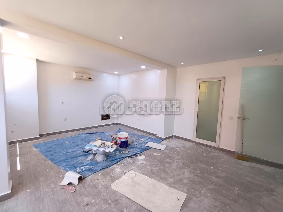 Bureau à vendre 74 m² Issil Marrakech