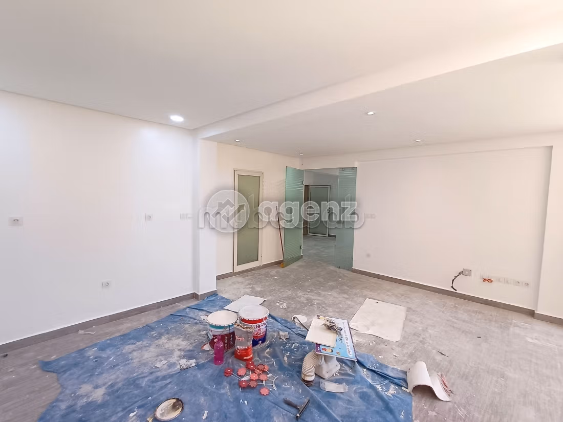 Bureau à vendre 74 m² Issil Marrakech