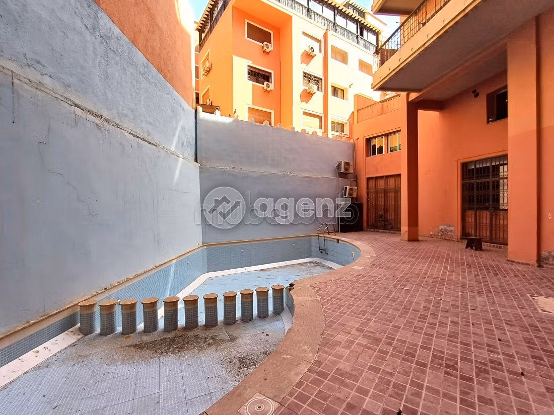 Piso en venta en Route de Safi. 2 dormitorios. Con Ascensor, Estacionamiento