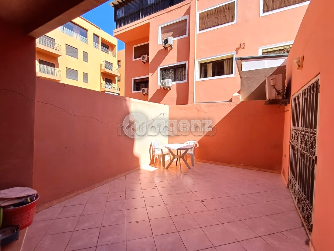 Piso en venta en Route de Safi. 2 dormitorios. Con Ascensor, Estacionamiento
