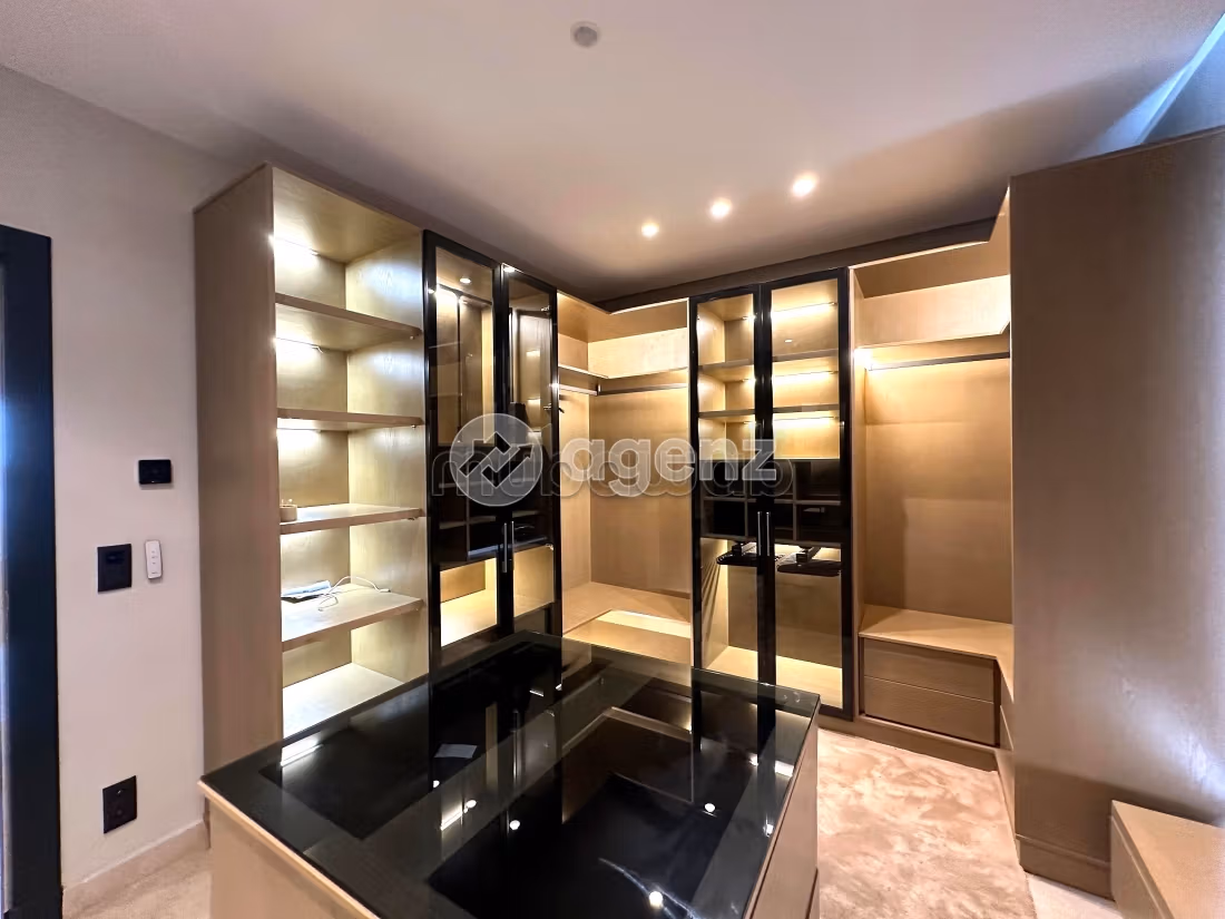 Piso en venta en Rmilat. 3 dormitorios. Bien decorado