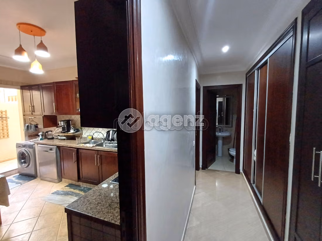Vendita appartamento a Les princesses. Superficie totale 146 m². Terrazzo e garage