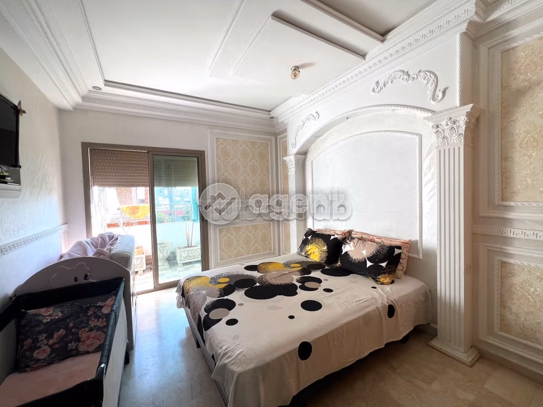 Magnífico piso en venta en Aïn Sebaâ. 3 dormitorios. Con Ascensor, Estacionamiento
