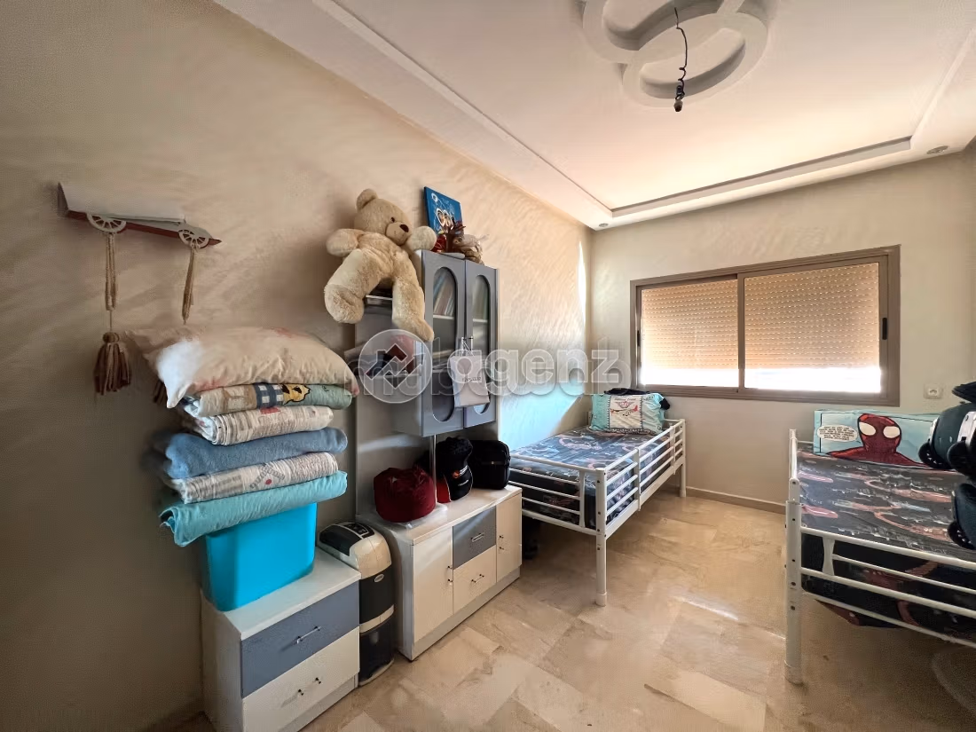 Magnífico piso en venta en Aïn Sebaâ. 3 dormitorios. Con Ascensor, Estacionamiento