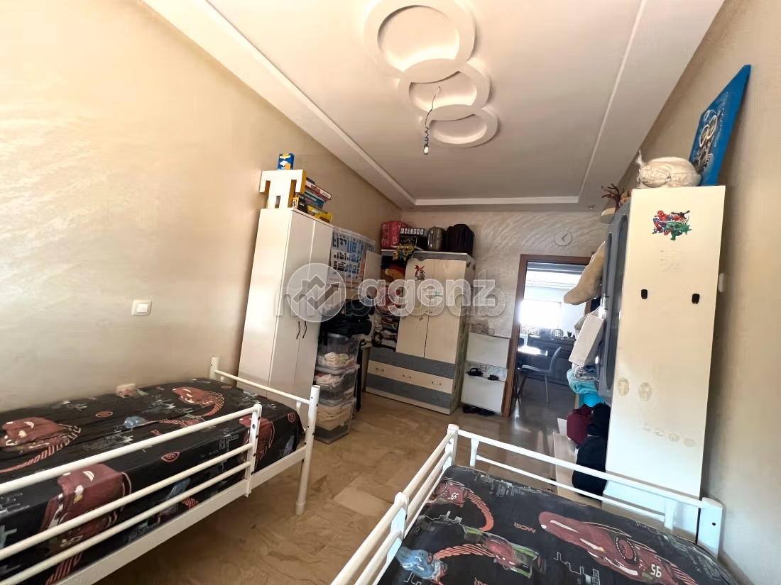 Magnífico piso en venta en Aïn Sebaâ. 3 dormitorios. Con Ascensor, Estacionamiento