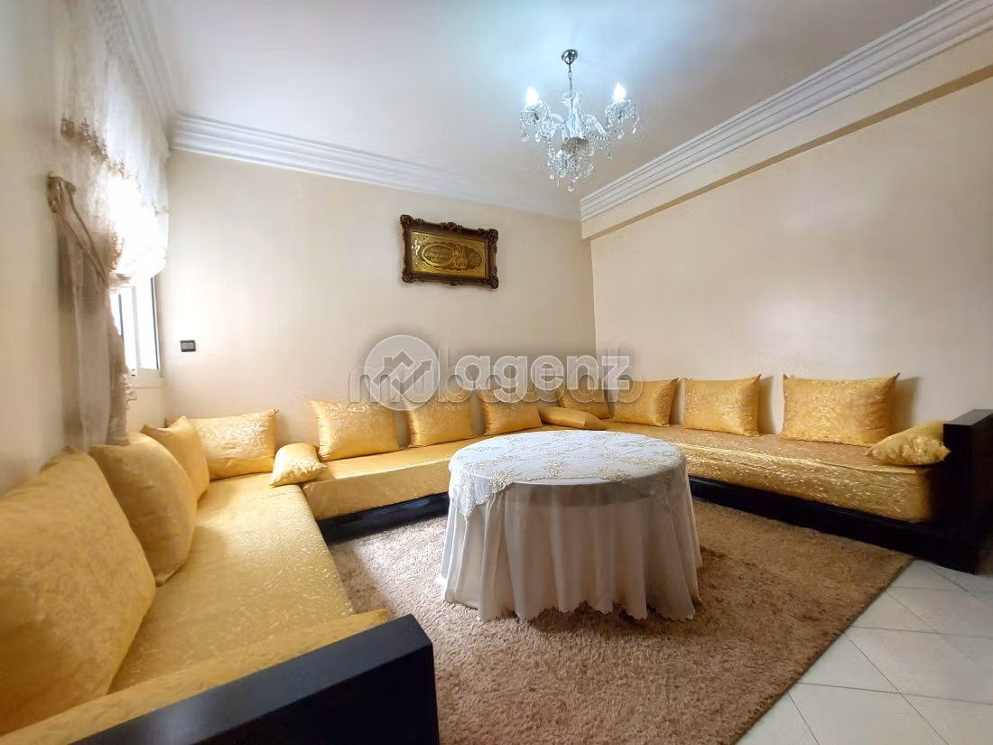 Magnífico piso en venta en Mers Sultan. Gran superficie 197 m². Ascensor y terraza