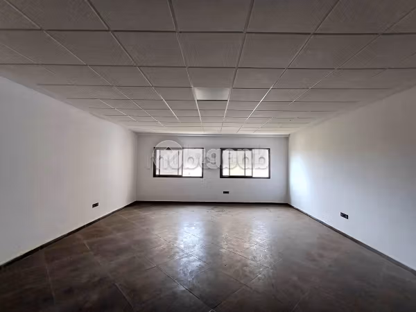 Kantoorruimte om te huren in Nouvelle Ville. Oppervlakte 58 m². Lift aanwezig