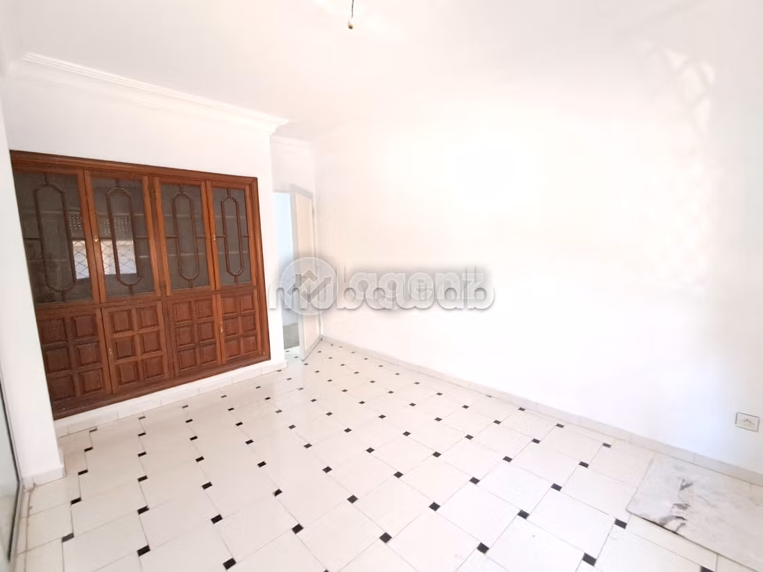 Piso en venta en Les princesses. 4 bonitas habitaciones. Parking y ascensor