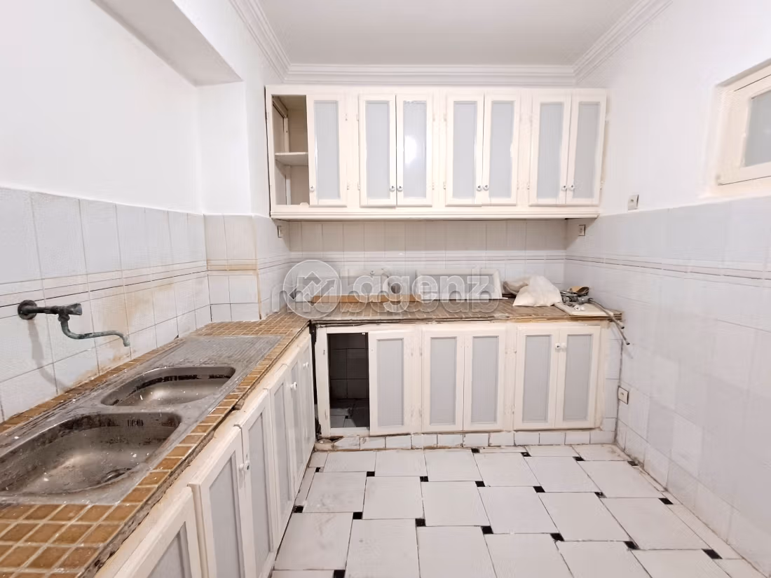 Piso en venta en Les princesses. 4 bonitas habitaciones. Parking y ascensor