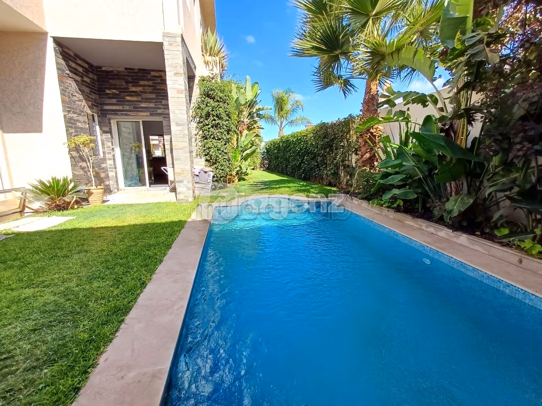 Villa à vendre 484 m², 6 chambres Bouskoura Bouskoura
