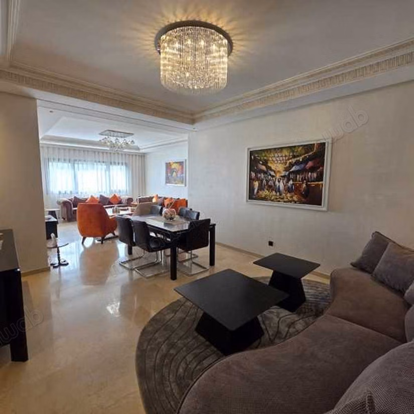 Appartement à Louer de 177.0 m² à Casablanca, Triangle D'Or