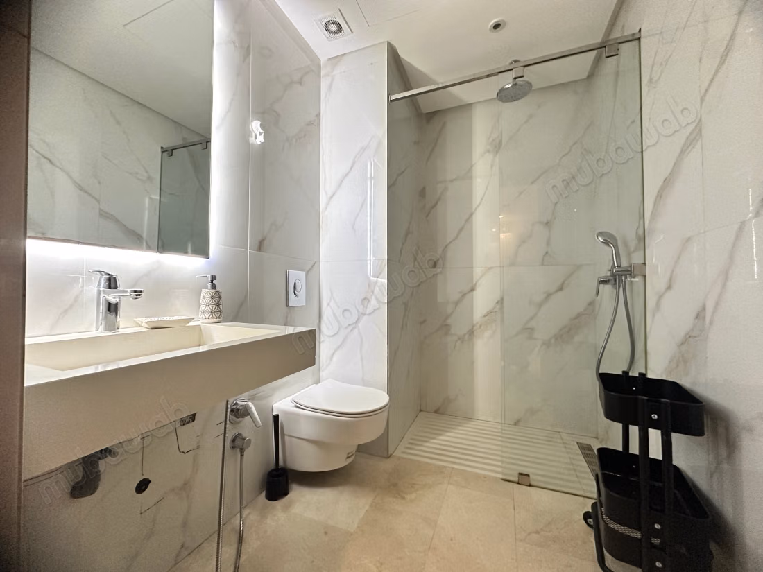 Great apartment for rent in Les princesses. 1 lovely room. Well furnished