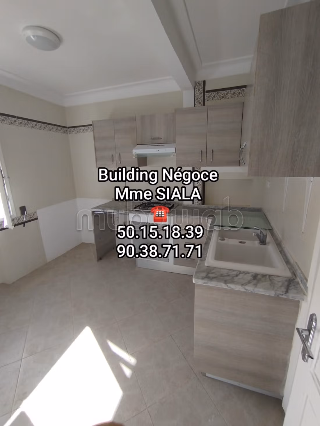 Ennasr 2; à louer etage villa s4