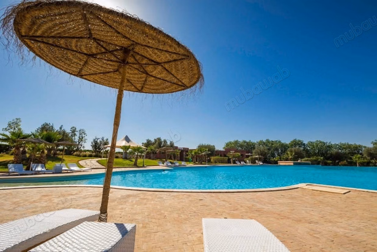 Appartement 169 m2 a vendre à Janat Zaytoune 
côté grand stade