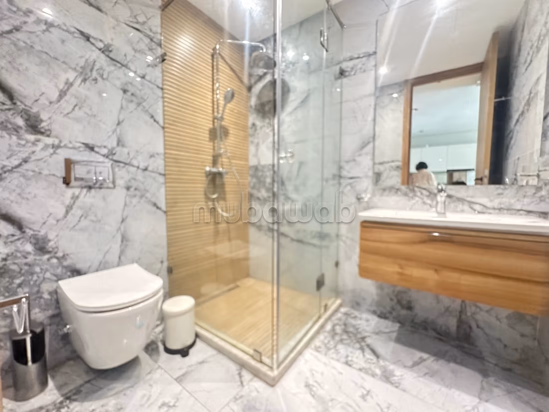 Location d'un appartement à Racine. 3 pièces. Bien meublé — 6