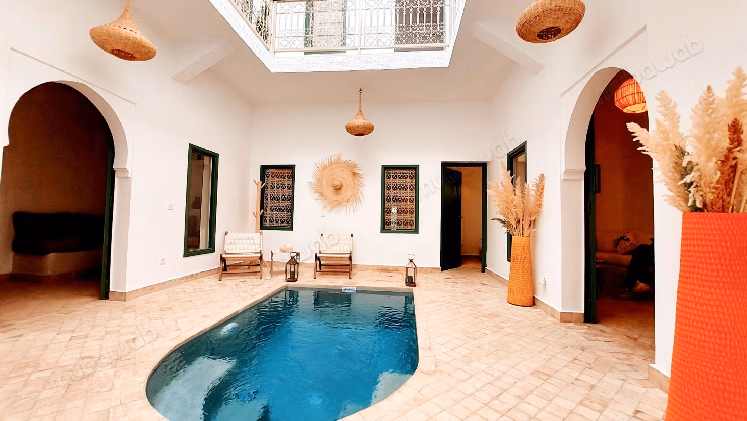 Riad d’Exception – 4 Suites & Bassin Intérieur, entre Bab Ta...