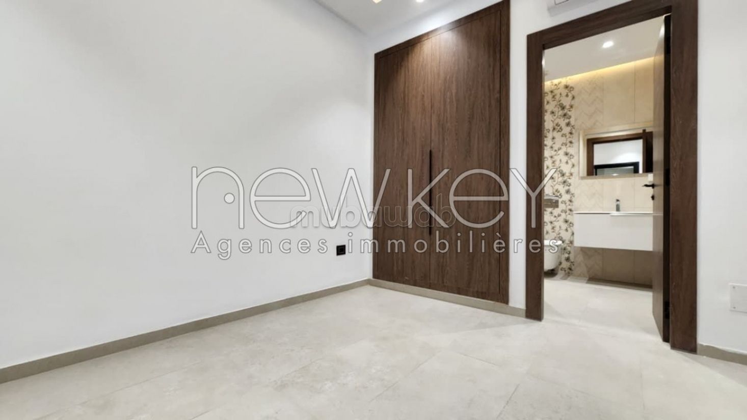 Triplex S4 à vendre à La Soukra