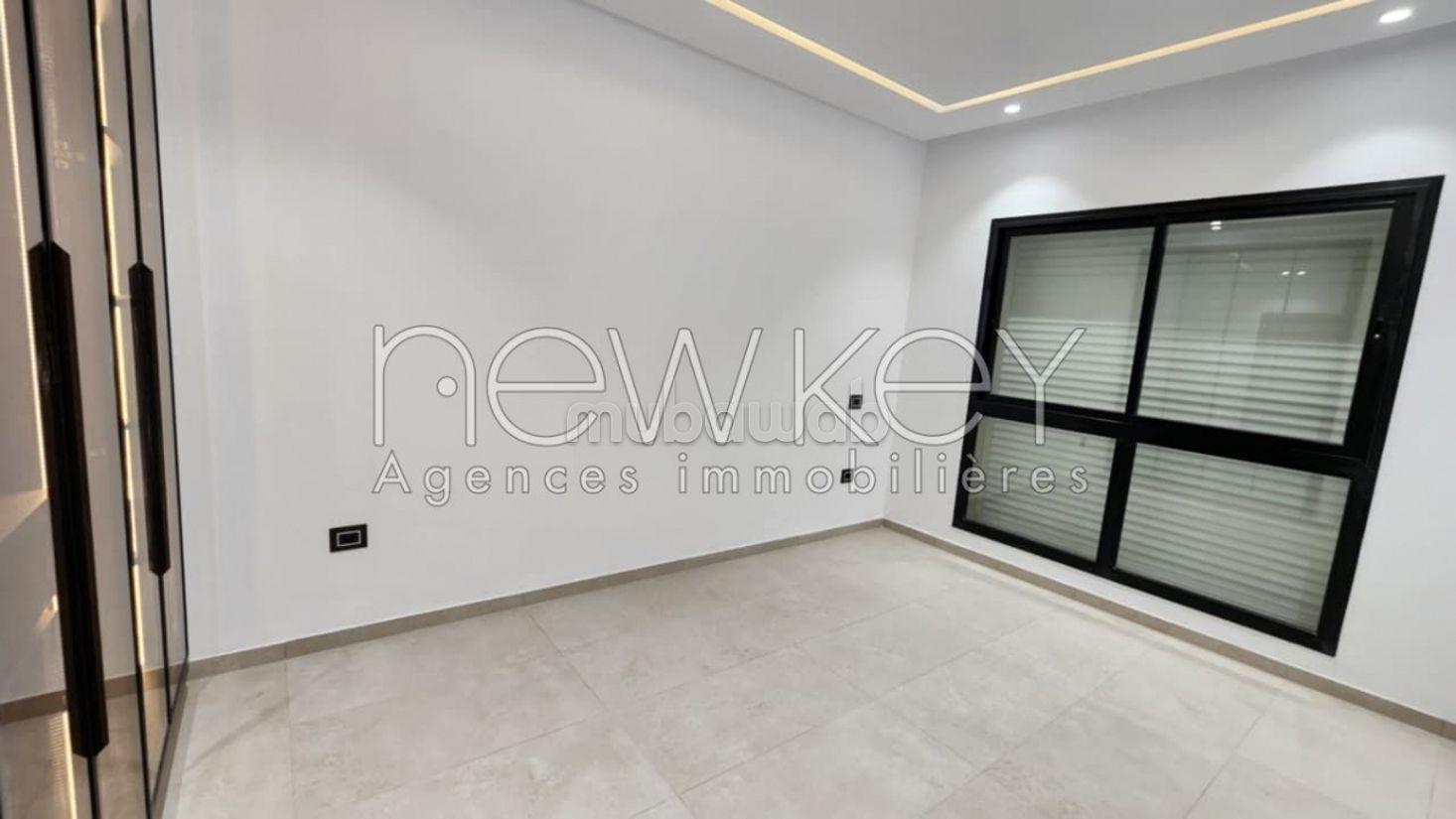 Triplex S4 à vendre à La Soukra