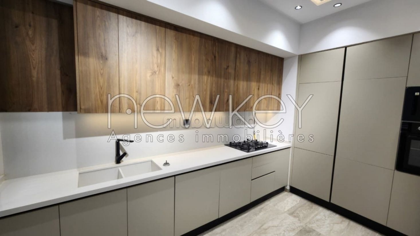 Triplex S4 à vendre à La Soukra