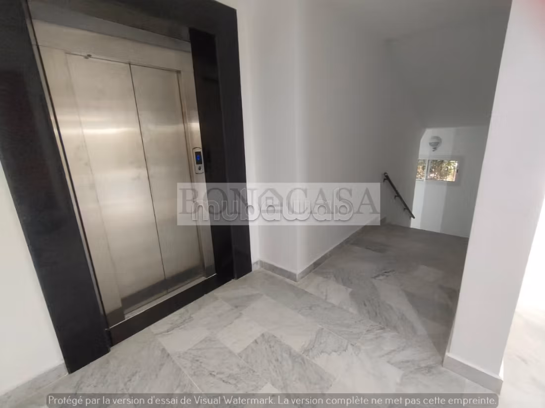 Duplex S5 avec piscine à louer à la Marsa