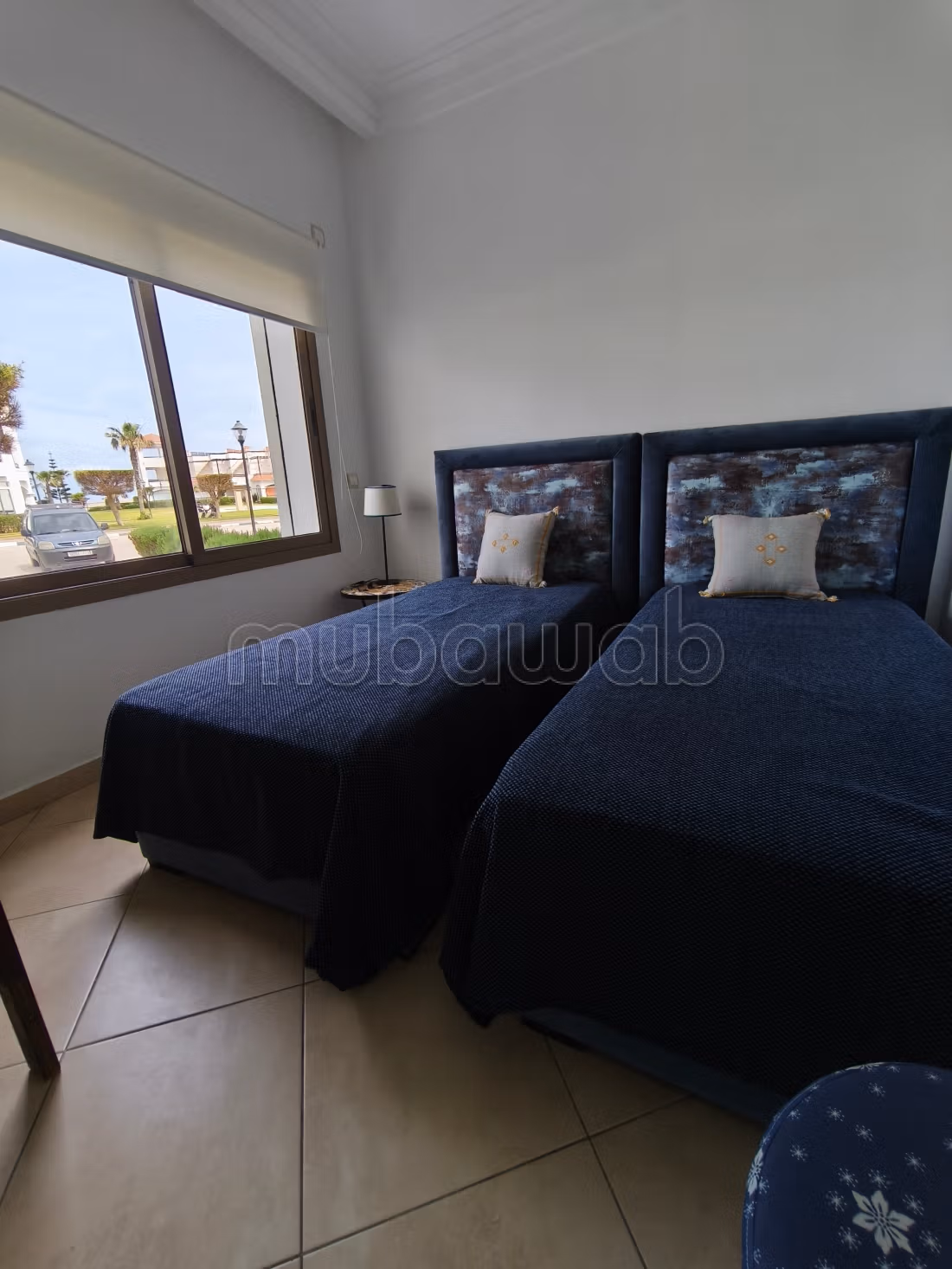 Piso en venta. 3 dormitorios. Amueblado