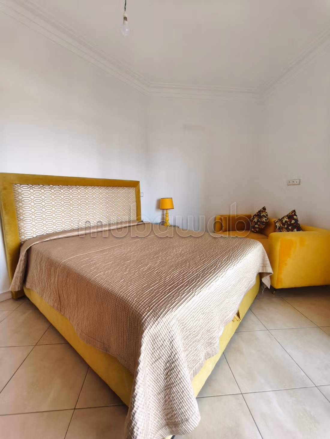 Piso en venta. 3 dormitorios. Amueblado