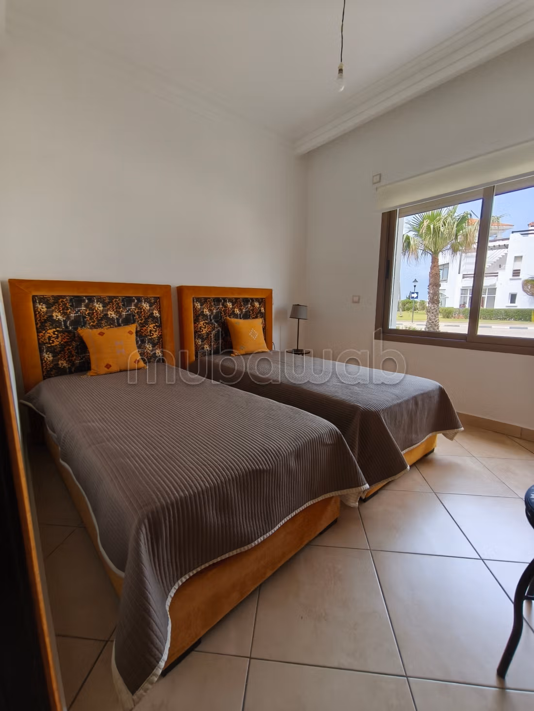 Piso en venta. 3 dormitorios. Amueblado