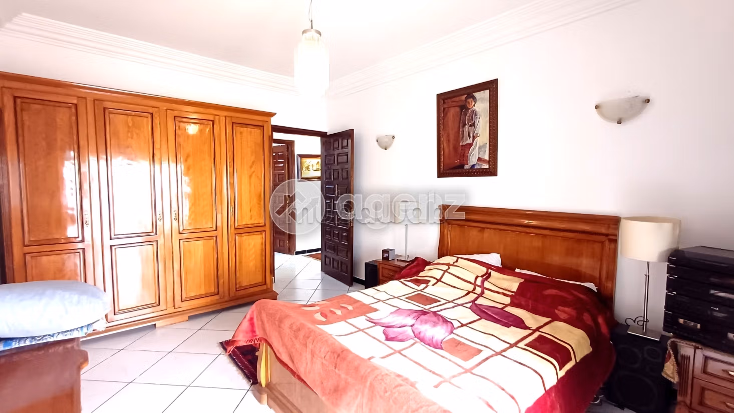 Apartment to purchase in Burger. Total area 126 m². Equipped kitchen