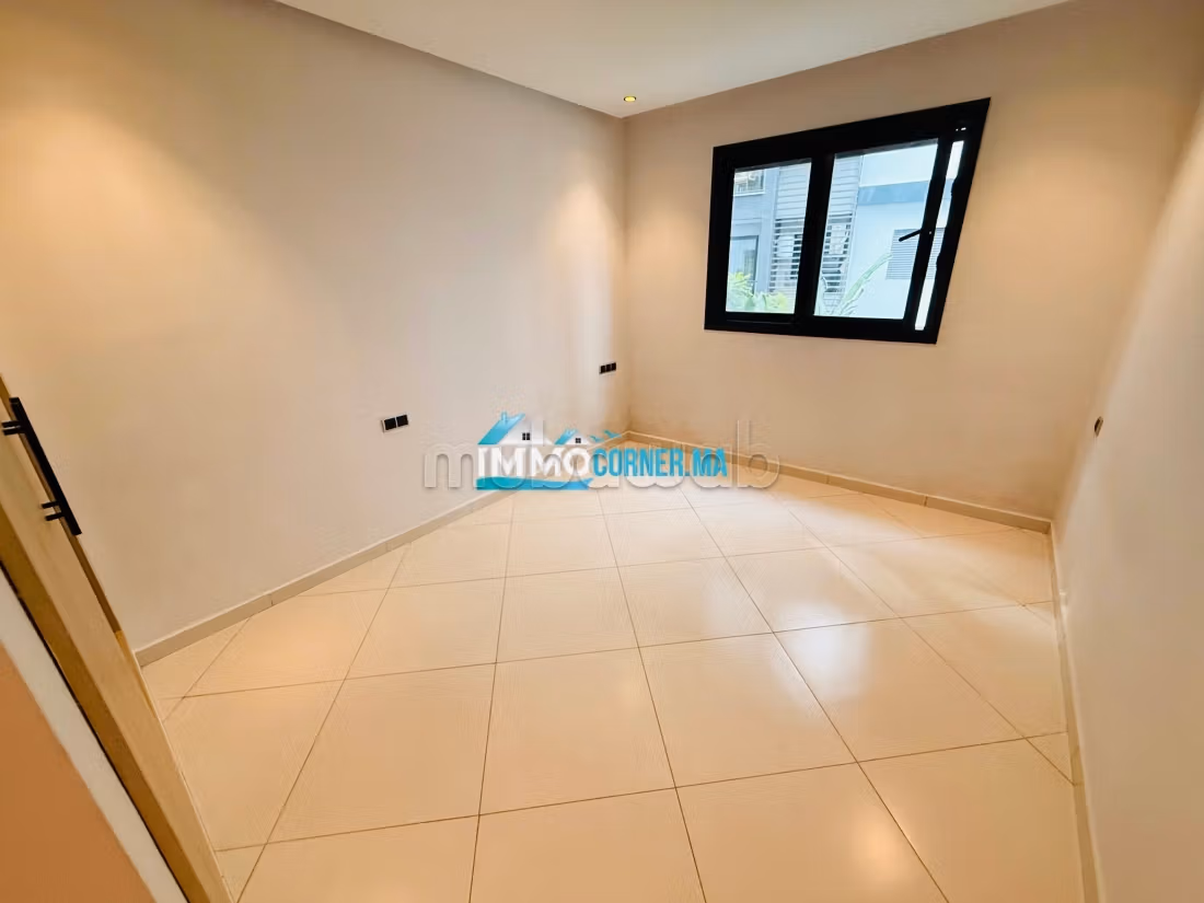 Nu te huur: appartementen in Du Golf. 2 Kamers. Gemeubileerd