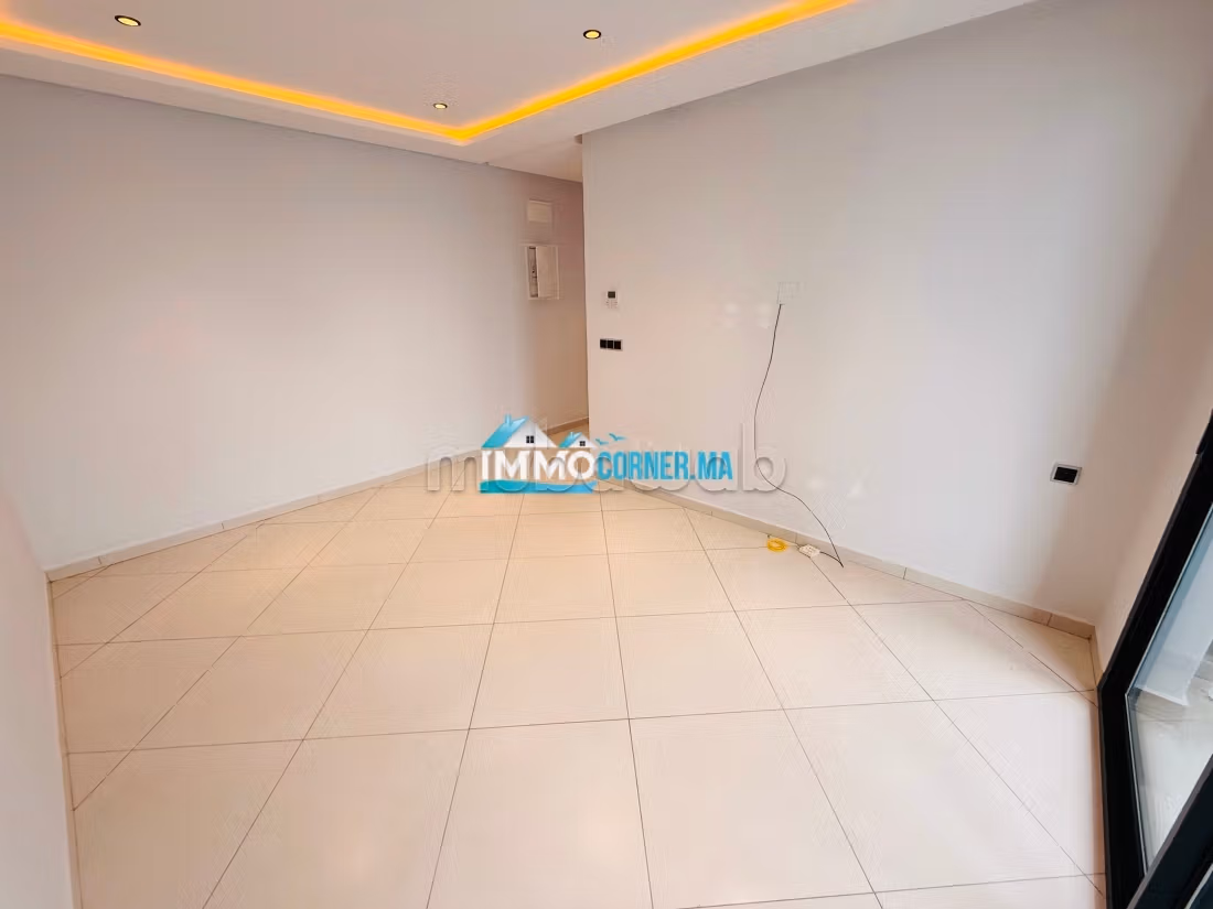 Nu te huur: appartementen in Du Golf. 2 Kamers. Gemeubileerd