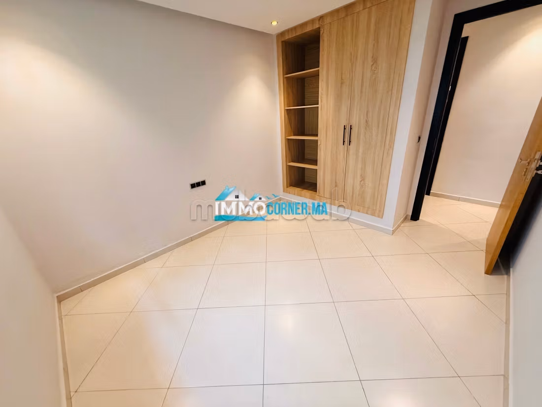 Nu te huur: appartementen in Du Golf. 2 Kamers. Gemeubileerd