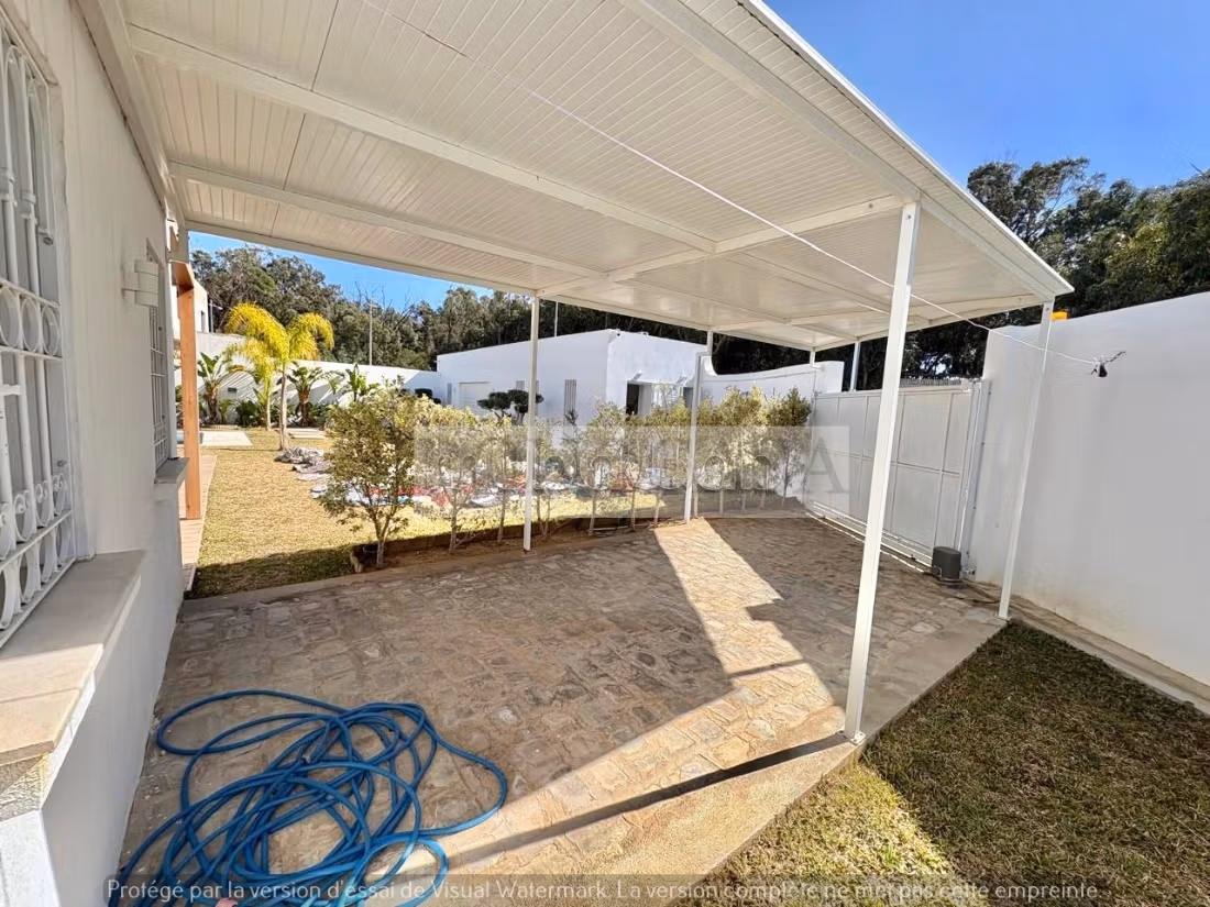 Villa S3 Neuve Meublé avec piscine à louer à Gammarth