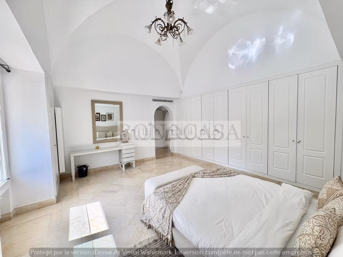 Villa S3 Neuve Meublé avec piscine à louer à Gammarth