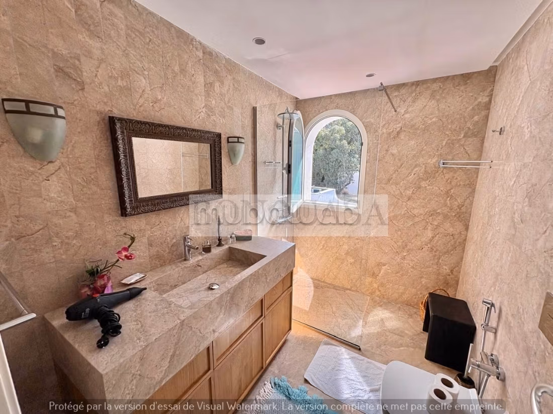 Villa S3 Neuve Meublé avec piscine à louer à Gammarth