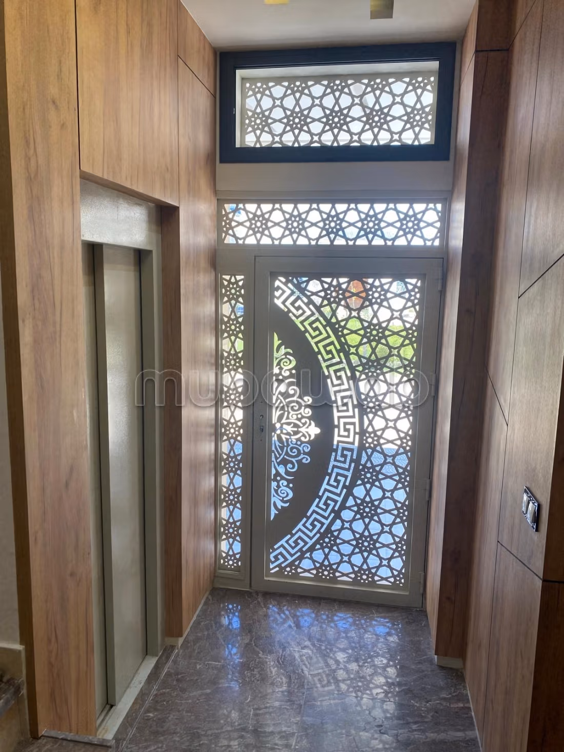 Sale of a lovely apartment. Total area 92 m². Lift and terrace