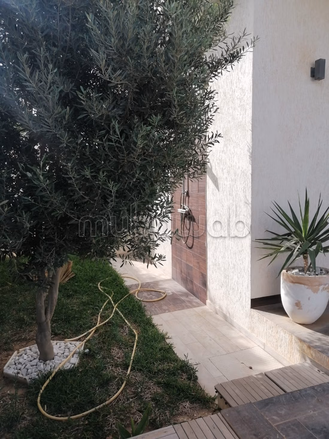 Luxueuse Villa avec piscine à la soukra