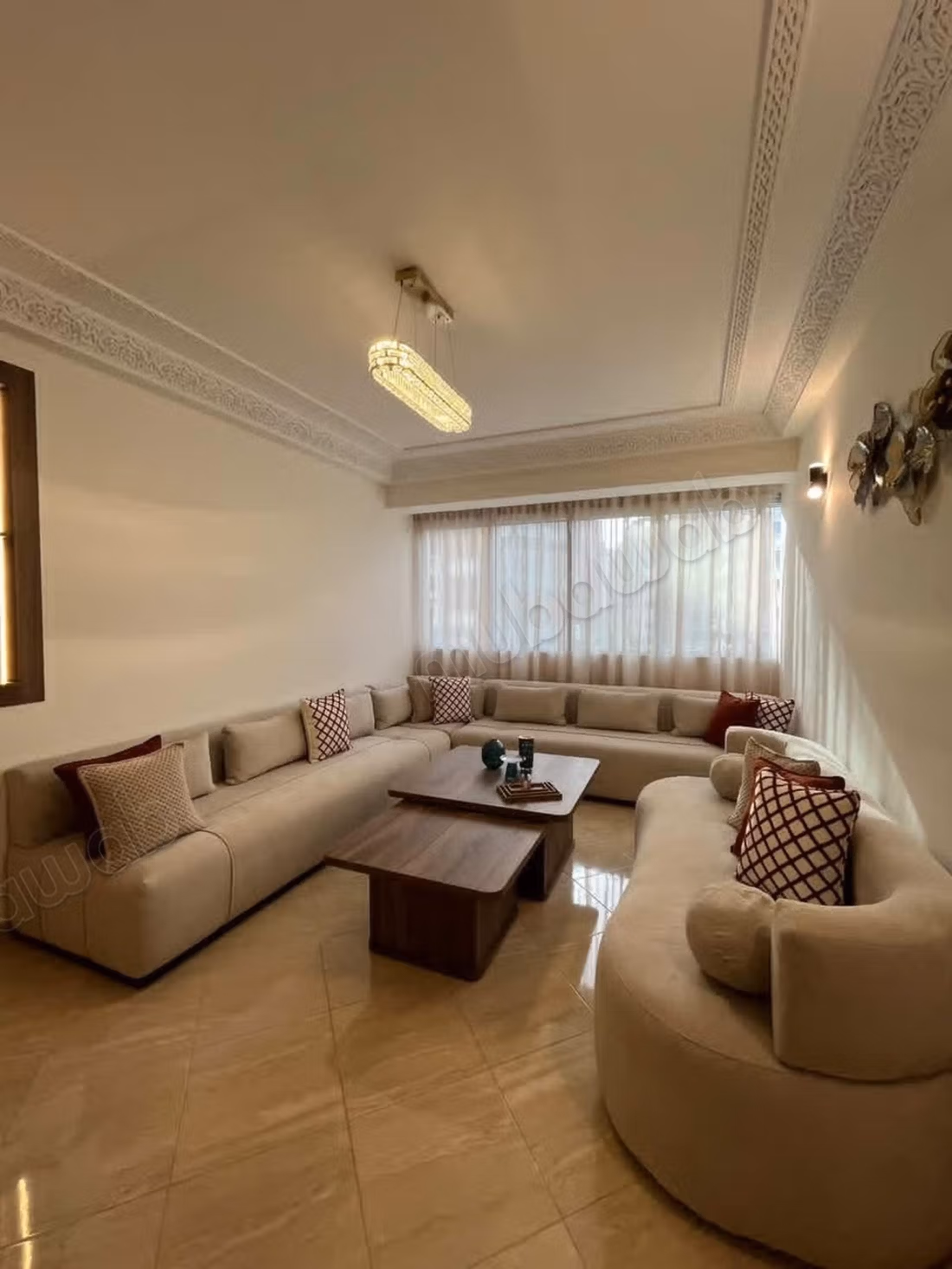 Flat for rent in De La Plage. Surface area 85 m². Well decorated