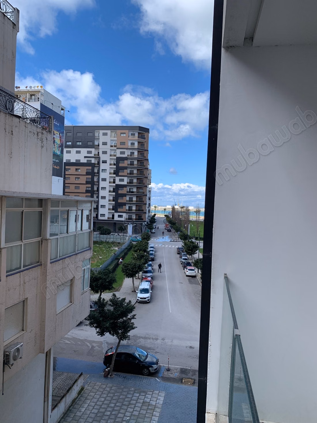 Appartement Haut standard à louer au corniche