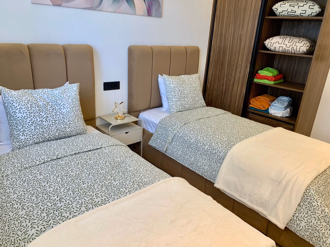 Appartement Haut standard à louer au corniche