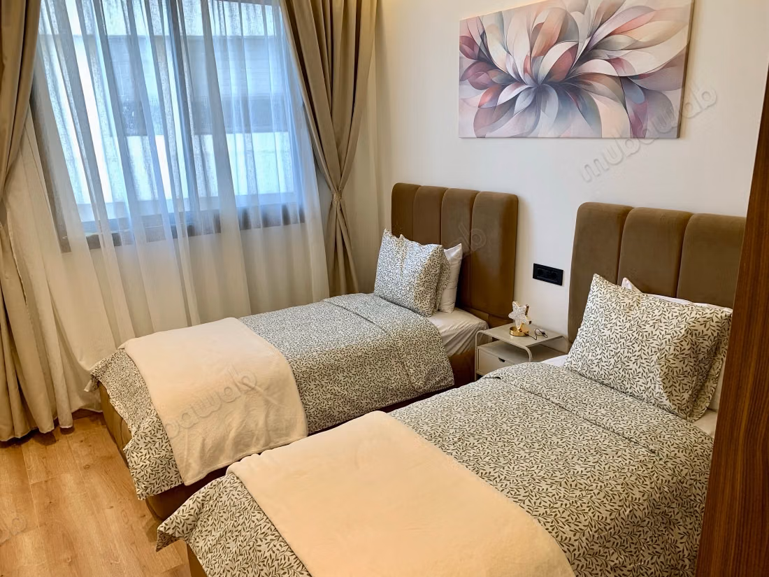 Appartement Haut standard à louer au corniche