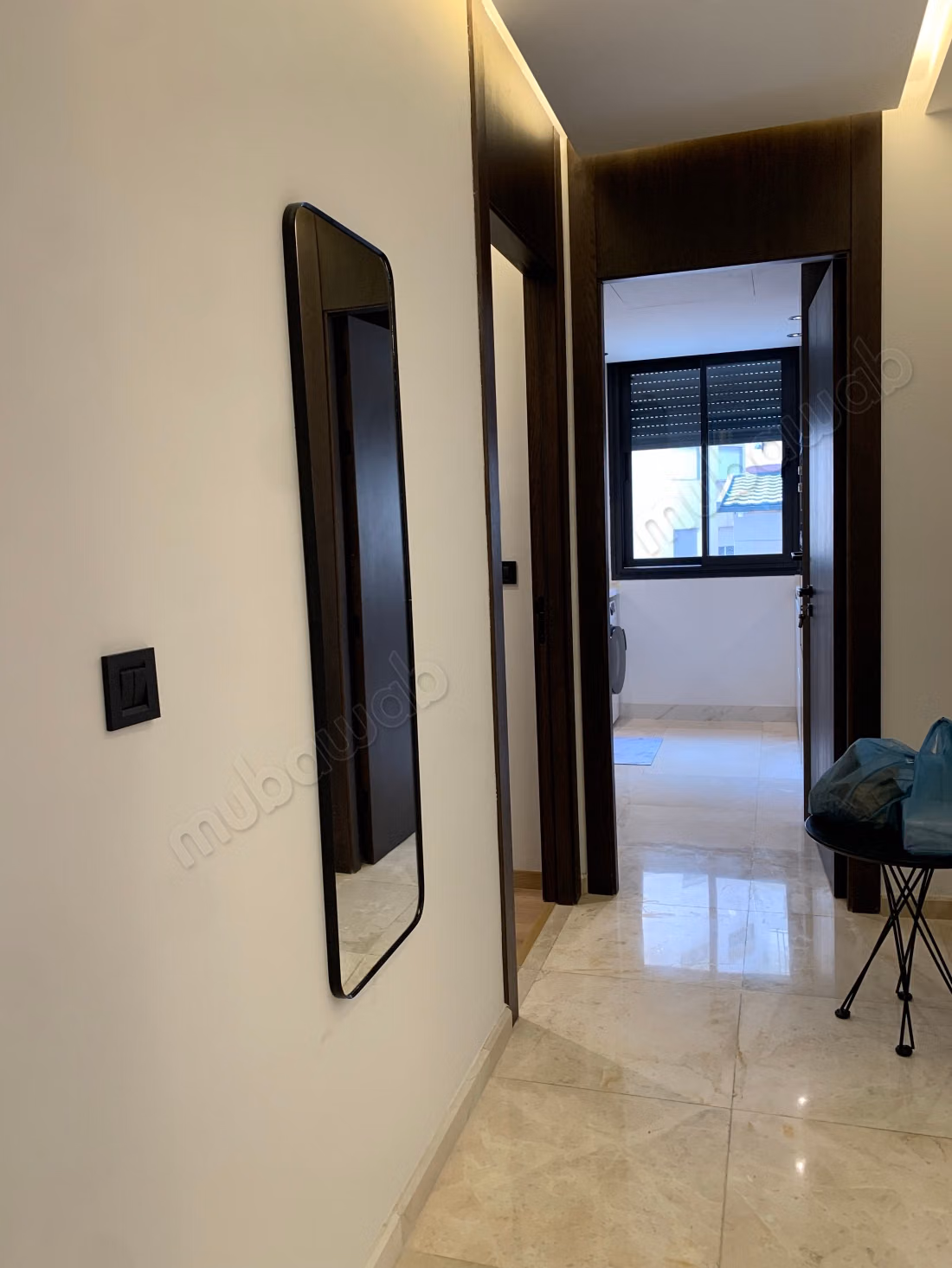 Appartement Haut standard à louer au corniche