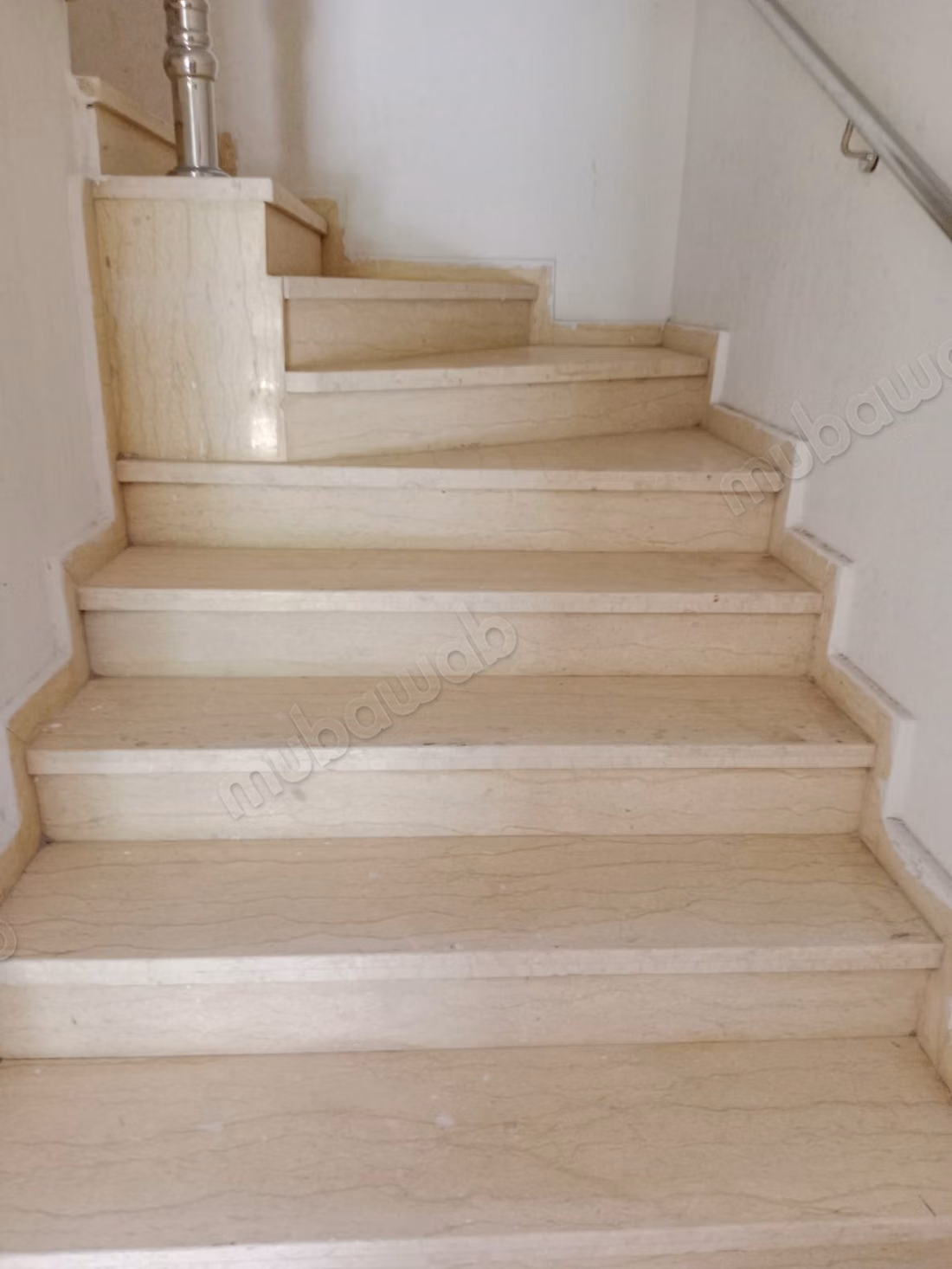Se vende piso. 3 habitaciones
