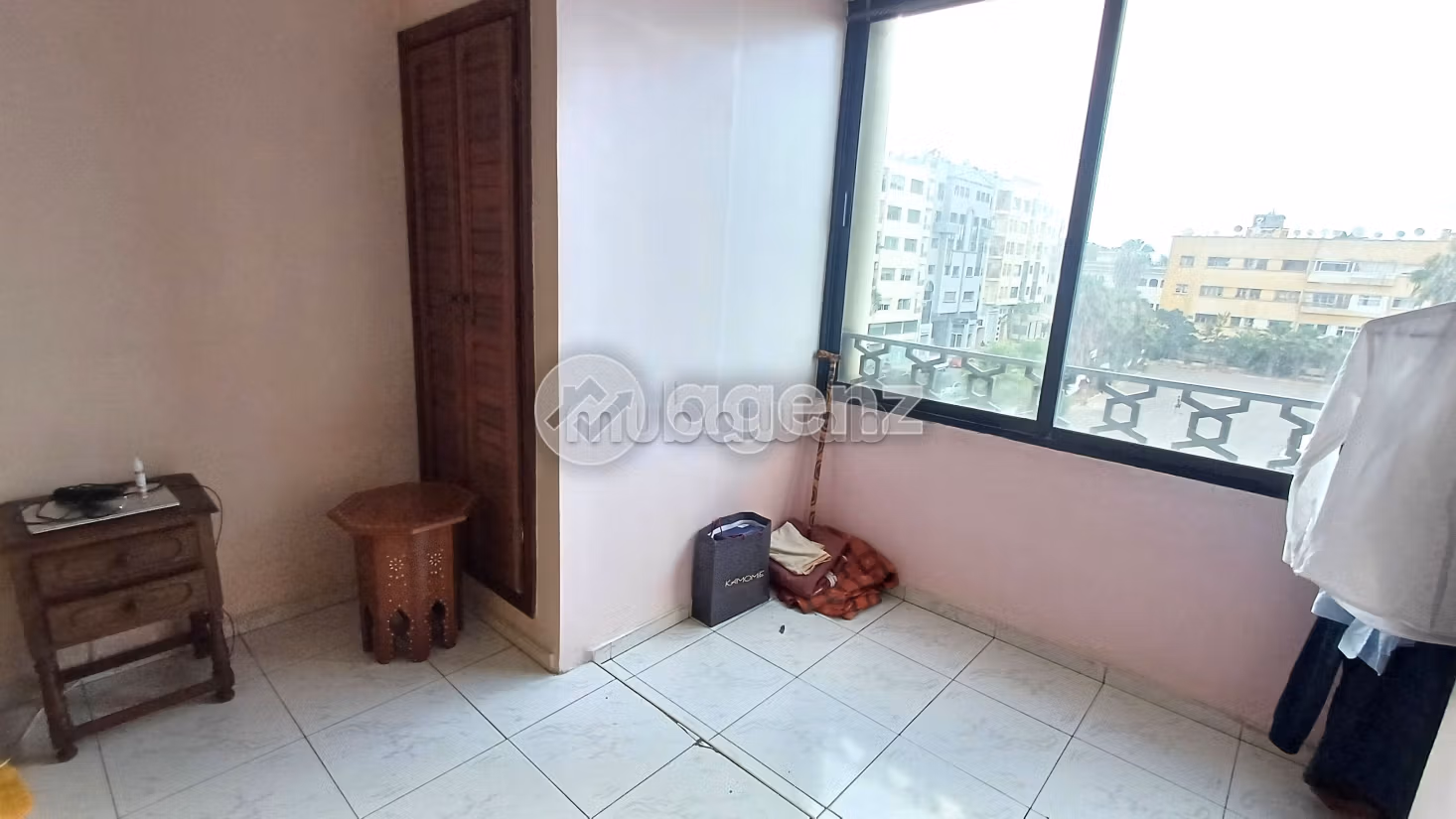 Se vende piso. 2 dormitorios. Ascensor y garaje
