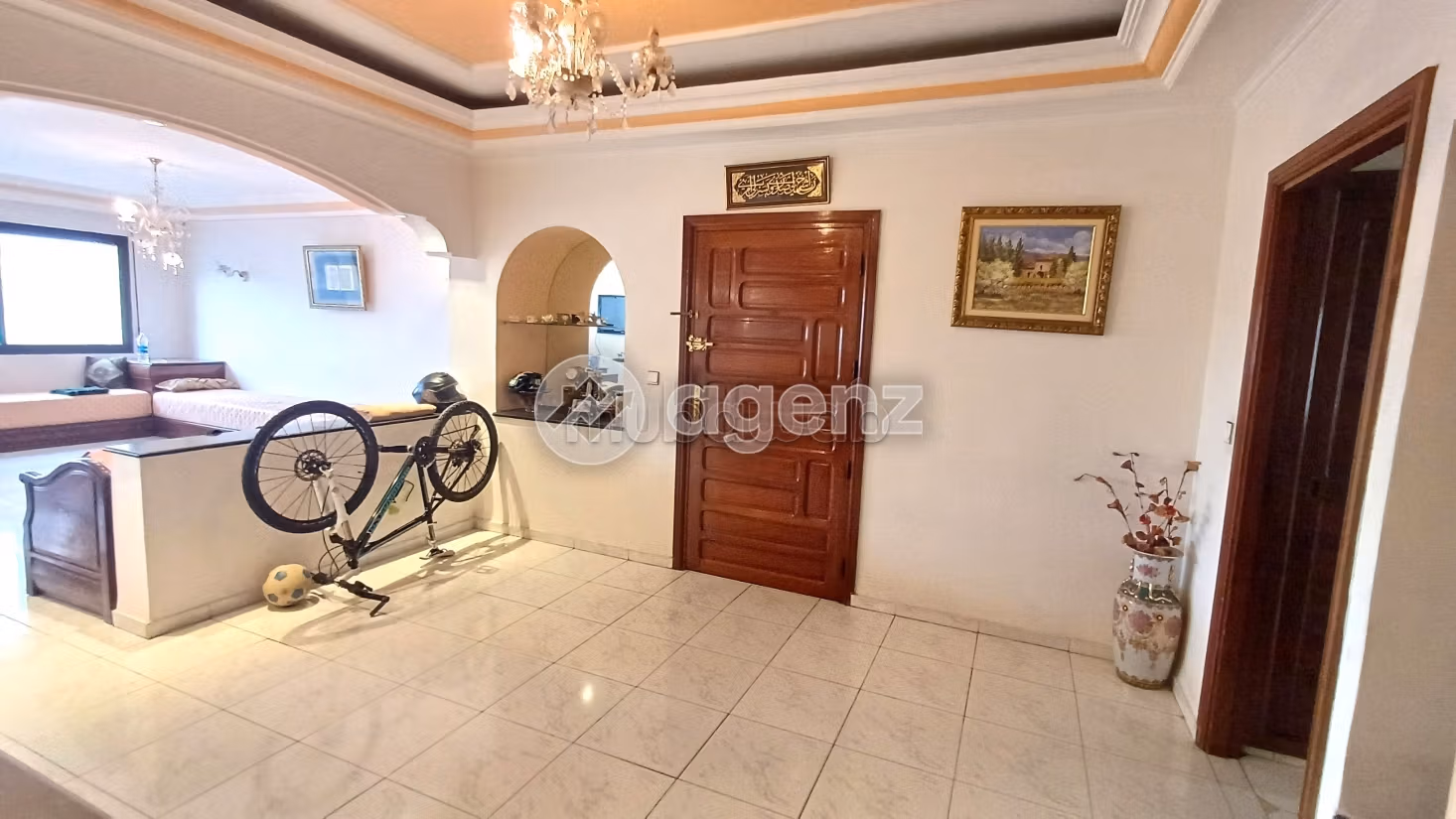 Se vende piso. 2 dormitorios. Ascensor y garaje