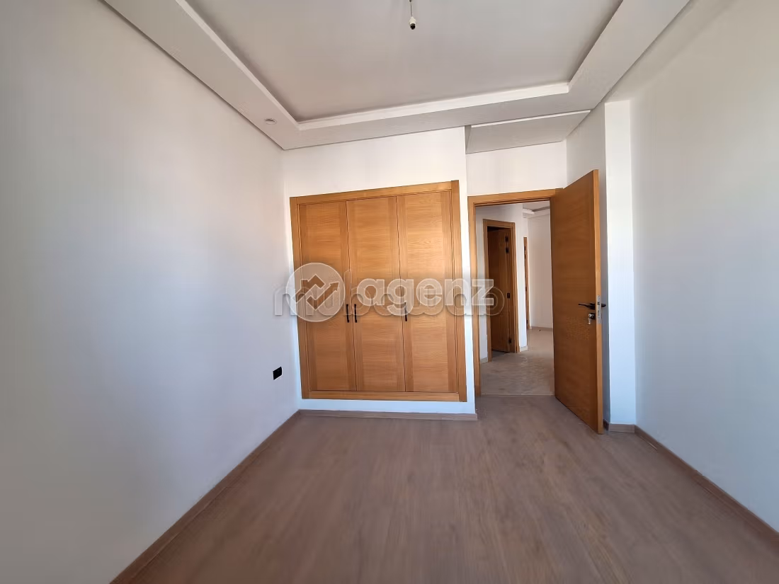 Vendita di uno splendido appartamento a Almaz. 2 camere. Posto auto
