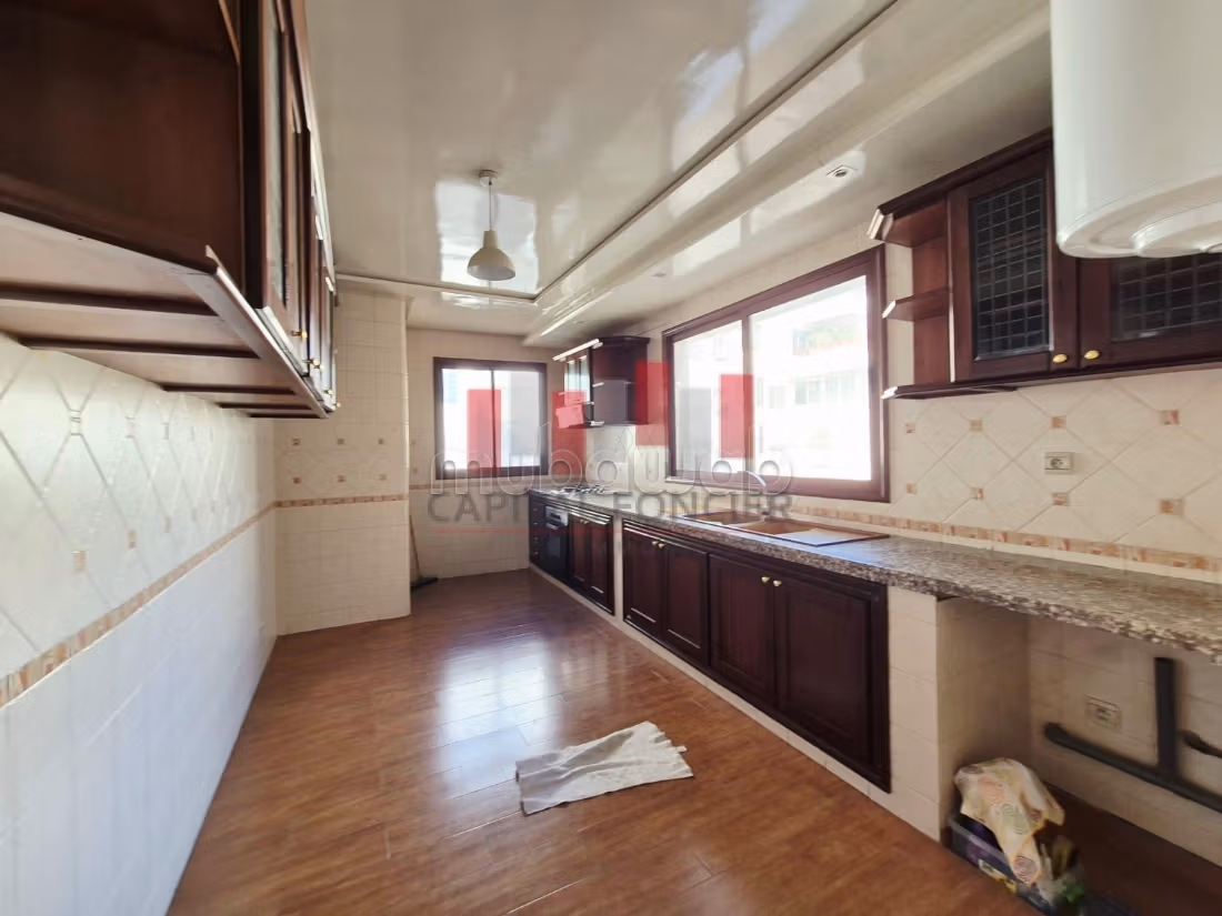 Koopappartementen beschikbaar in Val Fleury. 3 Slaapkamers. Met terras en lift