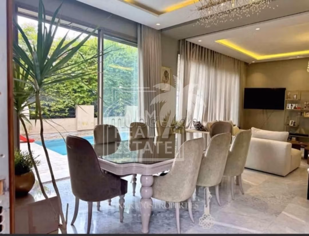 Villa d’Exception à Vendre – Route de Casablanca