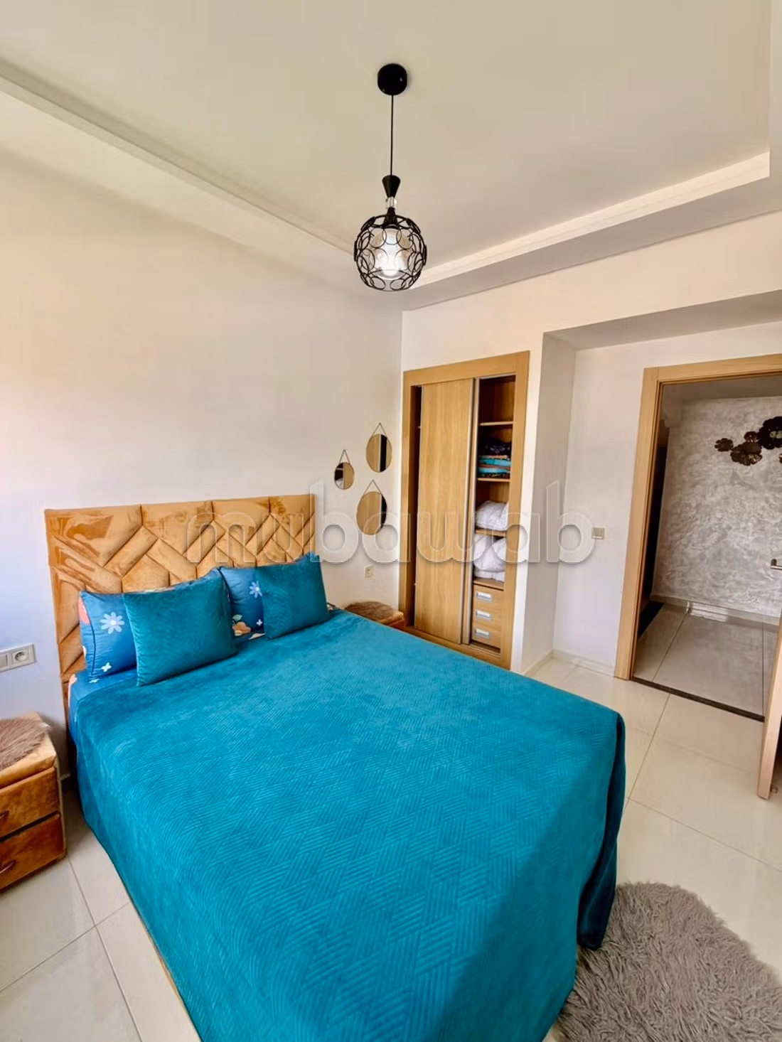 Affitto appartamento. Superficie di 94 m². Giardino e ascensore
