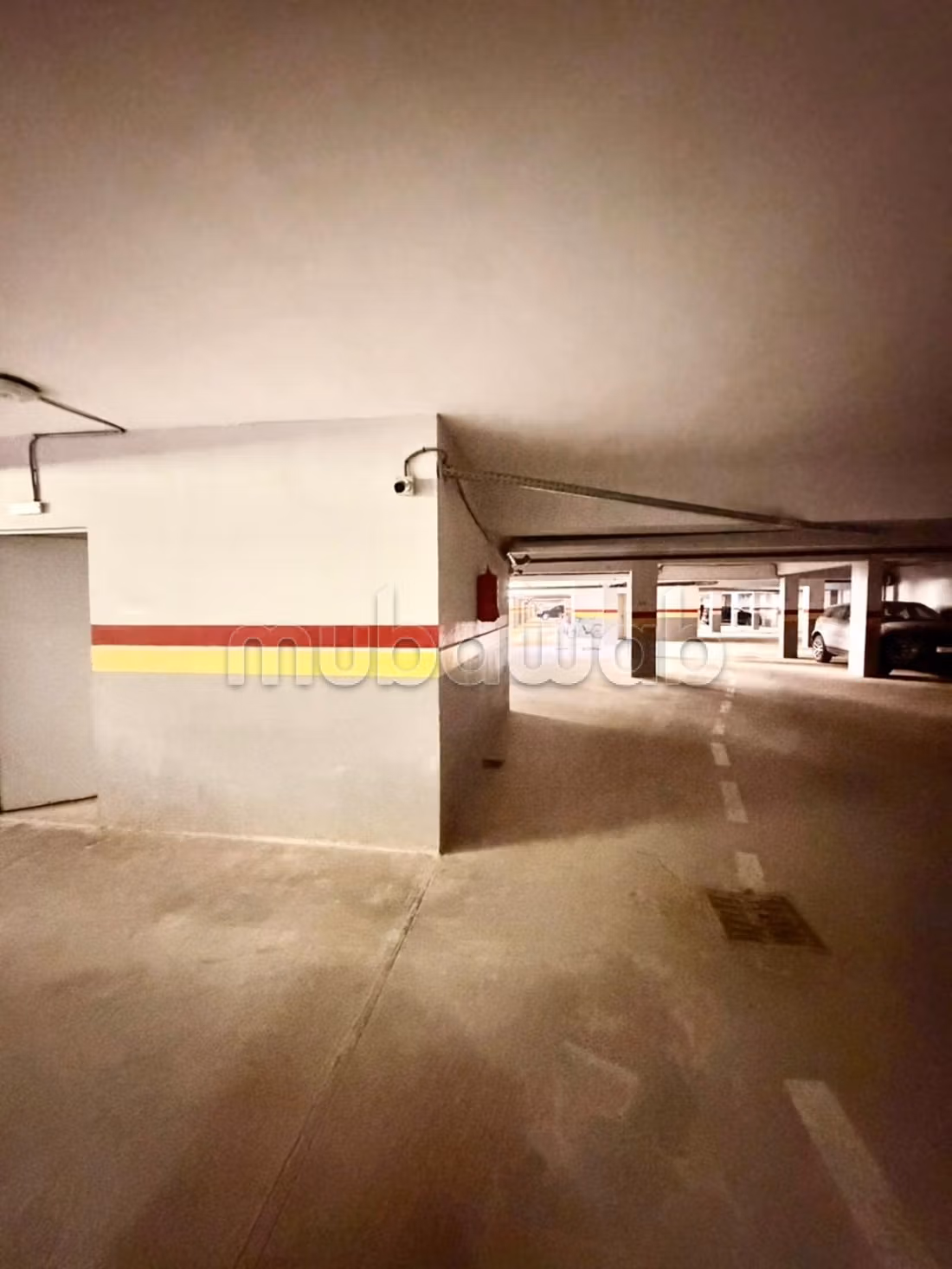 Affitto appartamento. Superficie di 94 m². Giardino e ascensore