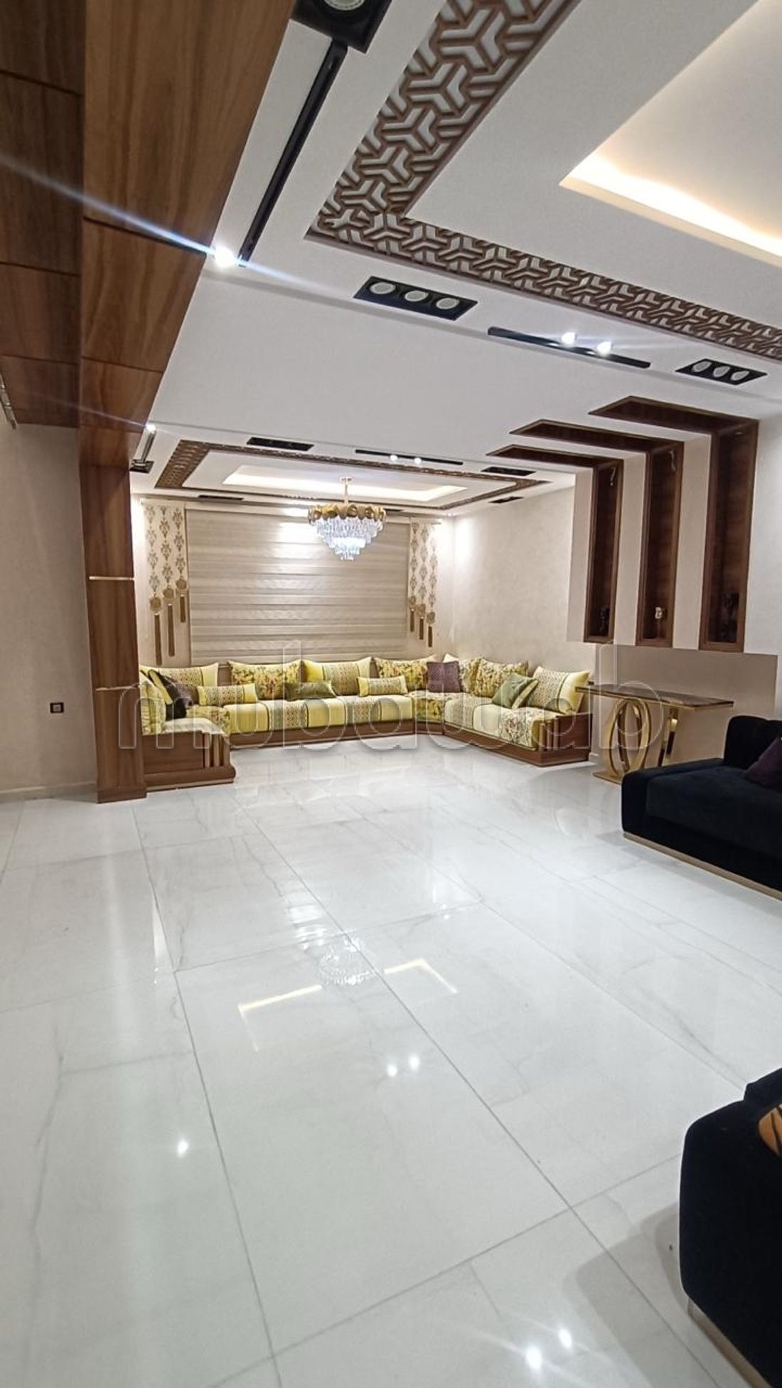 Dúplex para uso profesional en venta